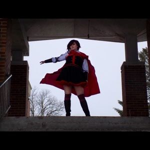 Meet your Posher, Gwen